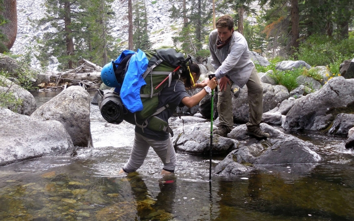 adults unplug on outdoor trip in yosemite 
